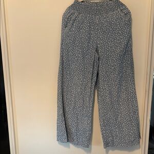American Eagle Outfitters Blue and White Wide Leg Pant.